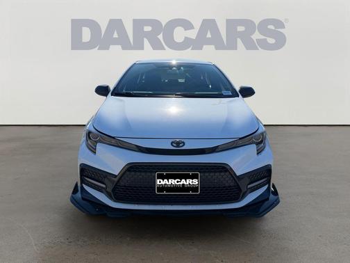 White 2022 Toyota Corolla SE