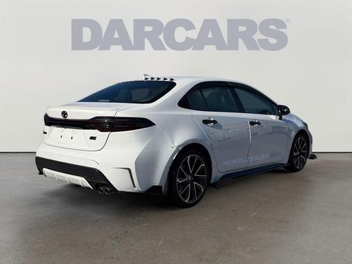 White 2022 Toyota Corolla SE