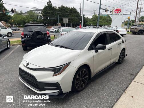 White 2022 Toyota Corolla SE
