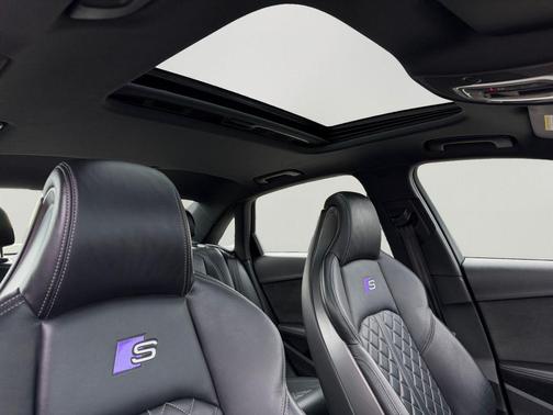 2022 Audi S4 3.0T Prestige