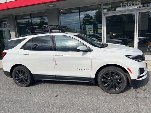 Summit White 2023 Chevrolet Equinox AWD RS