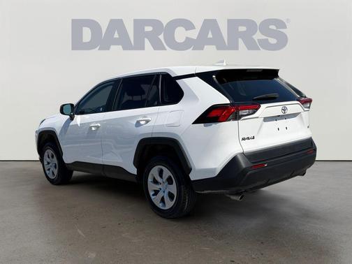 Ice 2025 Toyota RAV4 LE