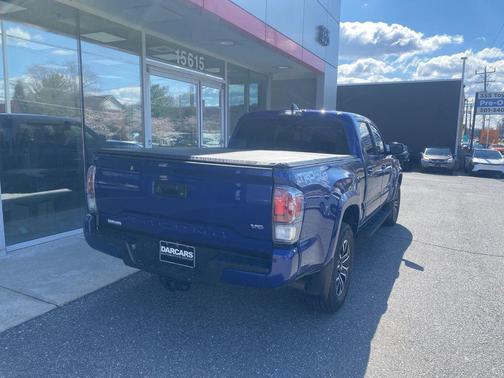 Blue Crush Metallic 2022 Toyota Tacoma TRD Sport