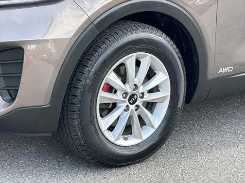 2020 Kia Sorento LX