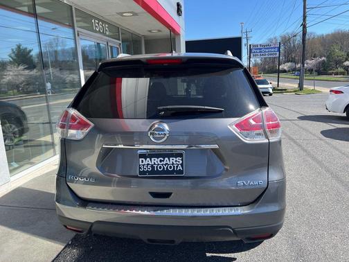 Gun Metallic 2016 Nissan Rogue SV