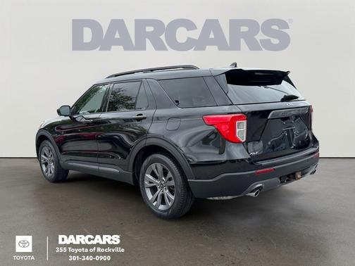 Agate Black Metallic 2022 Ford Explorer XLT