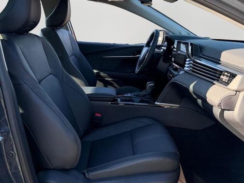 Underground 2026 Toyota Camry XLE