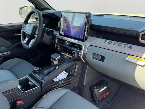 2025 Toyota Tacoma Hybrid Trailhunter