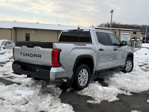 2024 Toyota Tundra SR5