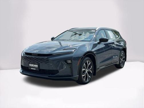 2025 Toyota Crown Signia XLE