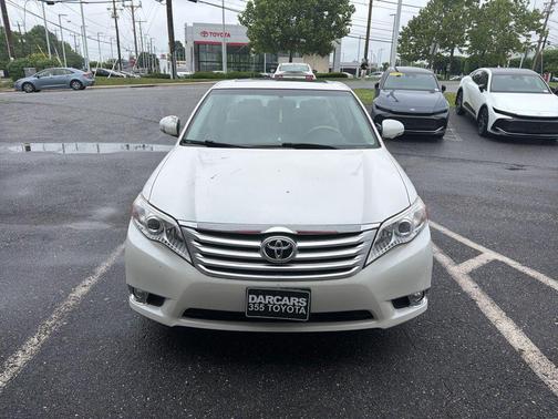 Blizzard Pearl 2011 Toyota Avalon Limited