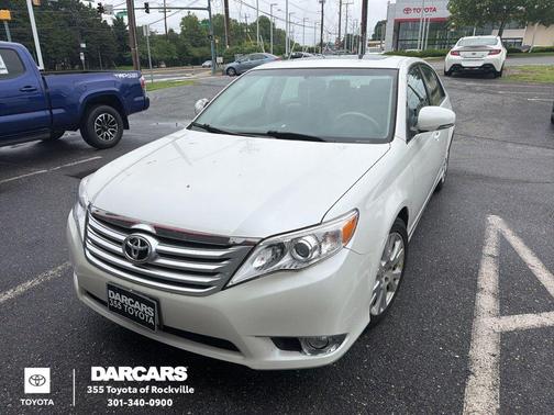 Blizzard Pearl 2011 Toyota Avalon Limited