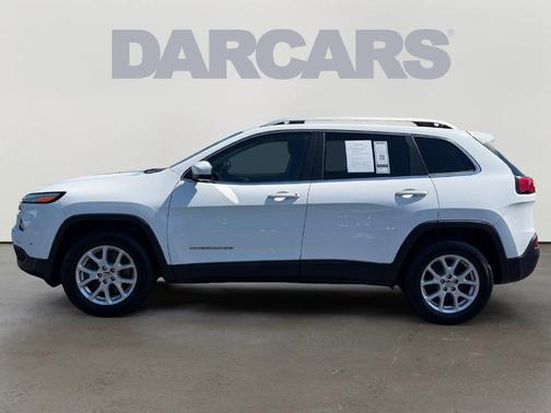 Bright White Clearcoat 2016 Jeep Cherokee Latitude