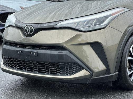 2021 Toyota C-HR XLE