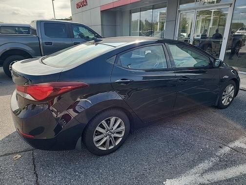 Phantom Black 2016 Hyundai ELANTRA SE