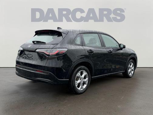 Black 2025 Honda HR-V LX