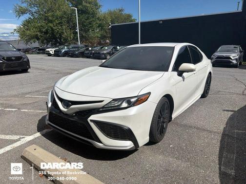 Wind Chill Pearl 2022 Toyota Camry XSE