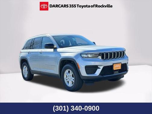 2023 Jeep Grand Cherokee Laredo