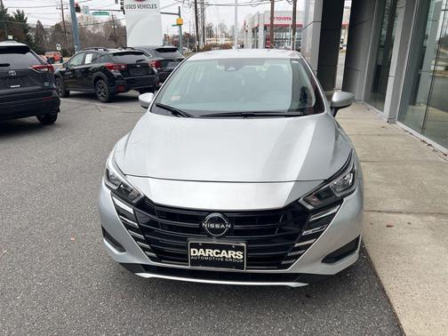 2023 Nissan Versa 1.6 SV