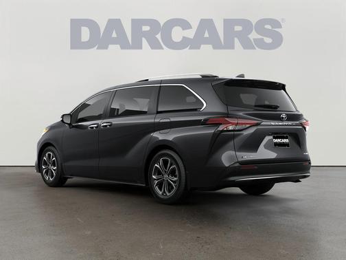2025 Toyota Sienna Platinum 7 Passenger