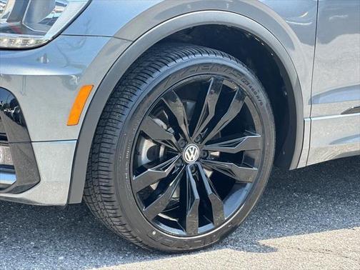 2021 Volkswagen Tiguan 2.0T SE R-Line Black 4MOTION