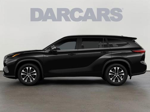 Midnight Black Metallic 2026 Toyota Highlander XLE