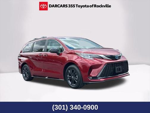 2024 Toyota Sienna XSE 7 Passenger