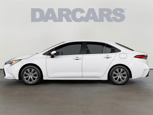 Ice 2026 Toyota Corolla Hybrid LE