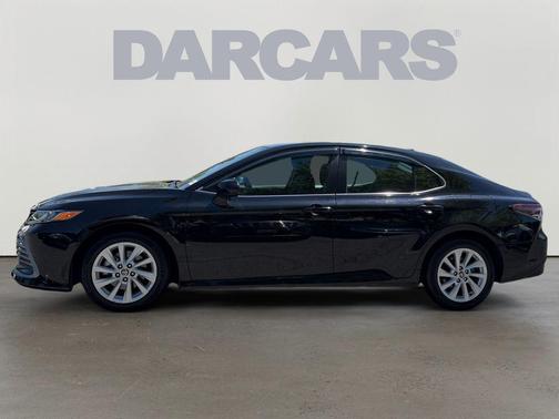 Midnight Black Metallic 2022 Toyota Camry LE