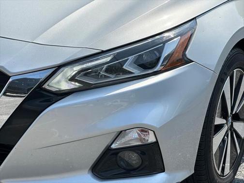 2022 Nissan Altima 2.5 SL