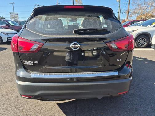 2018 Nissan Rogue Sport SL