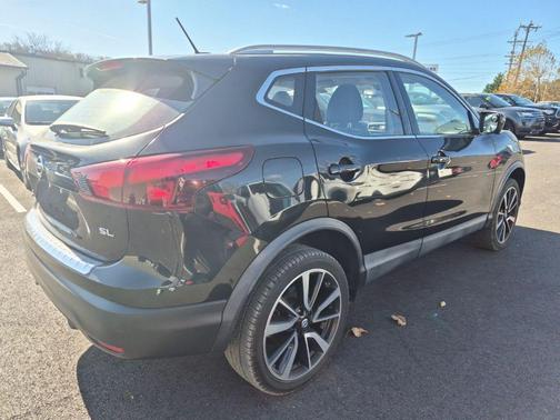 2018 Nissan Rogue Sport SL
