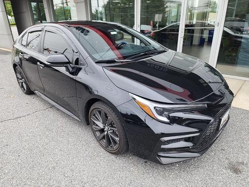 Midnight Black Metallic 2025 Toyota Corolla SE