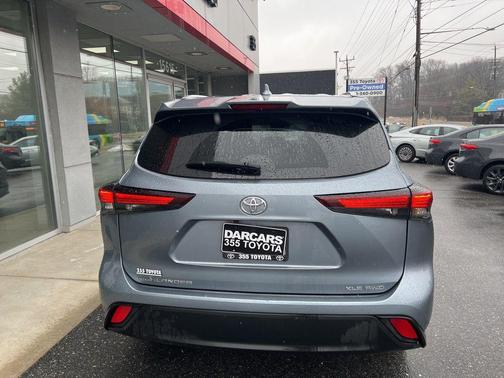 2024 Toyota Highlander XLE