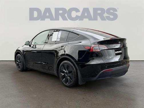 2025 Tesla Model Y Long Range Dual Motor Rear-Wheel Drive