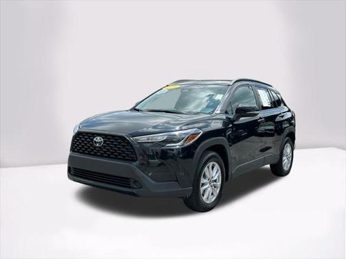 2024 Toyota Corolla Cross LE