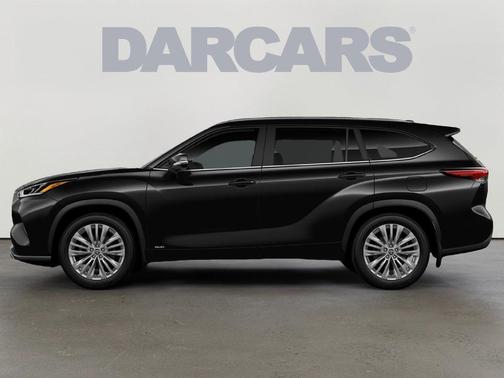 Midnight Black Metallic 2026 Toyota Highlander Hybrid Platinum