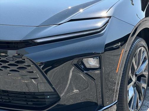 2025 Toyota Crown Signia Limited