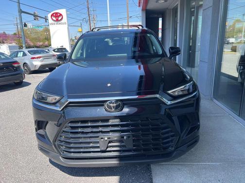 Midnight Black Metallic 2024 Toyota Grand Highlander XLE