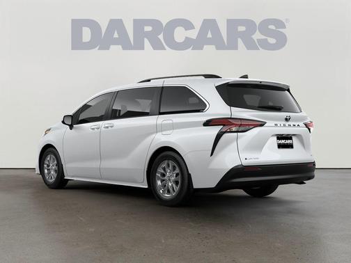 2025 Toyota Sienna XLE 7 Passenger