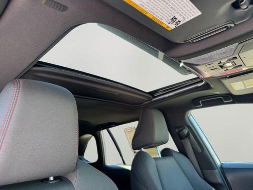 2024 Toyota RAV4 Prime SE