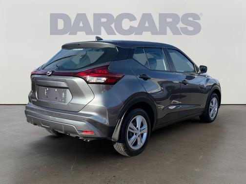 2022 Nissan Kicks S