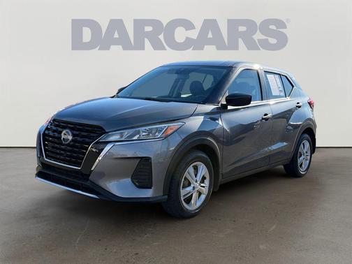 2022 Nissan Kicks S