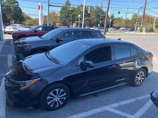2022 Toyota Corolla Hybrid LE