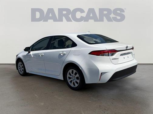 Ice 2023 Toyota Corolla LE