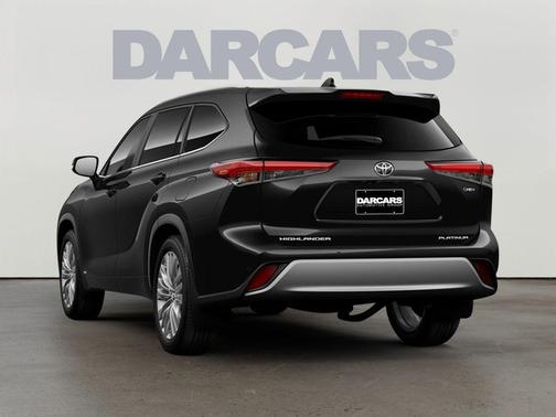 Midnight Black Metallic 2026 Toyota Highlander Hybrid Platinum