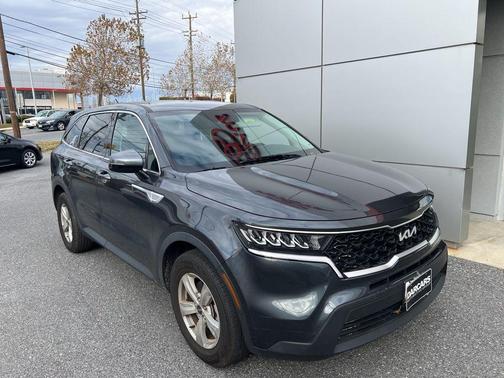 2023 Kia Sorento LX