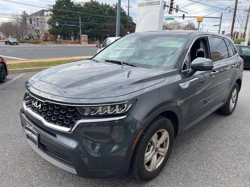 2023 Kia Sorento LX