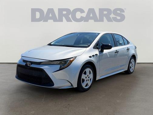 Classic Silver Metallic 2021 Toyota Corolla LE
