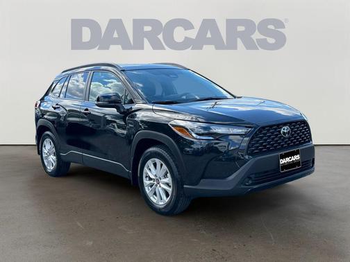 2025 Toyota Corolla Cross LE